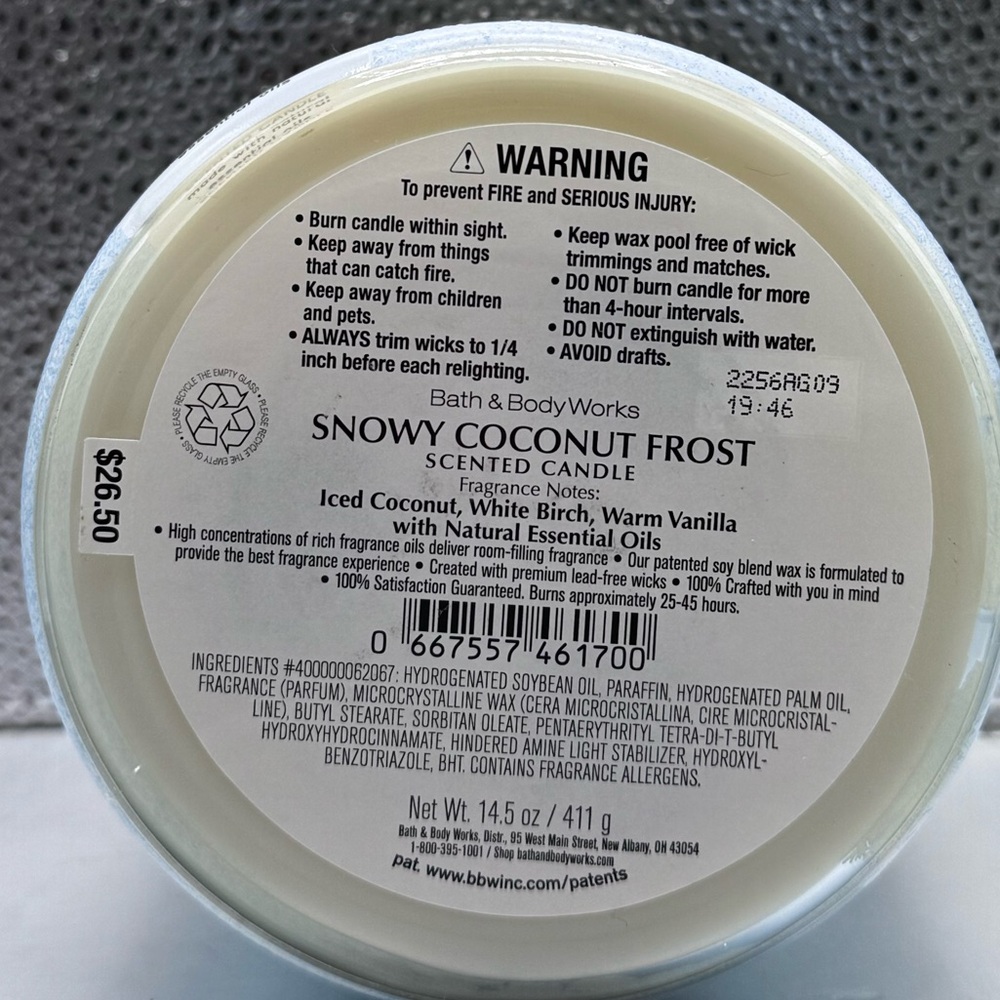 Bath & Body Works Snowy Coconut Frost 3 Wick Candle - Picture 2 of 3